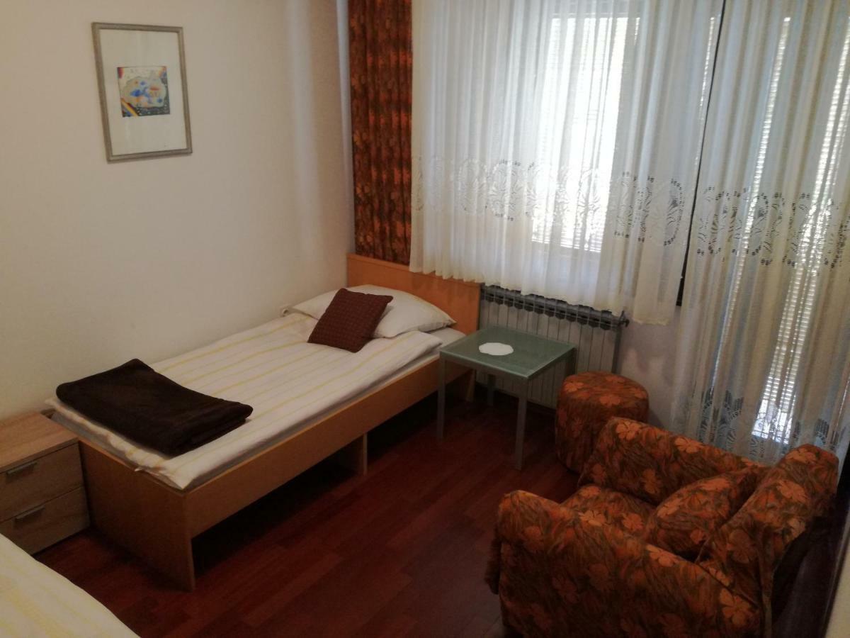 Apartman Kupa-Kolpa Apartment Bosiljevo ภายนอก รูปภาพ