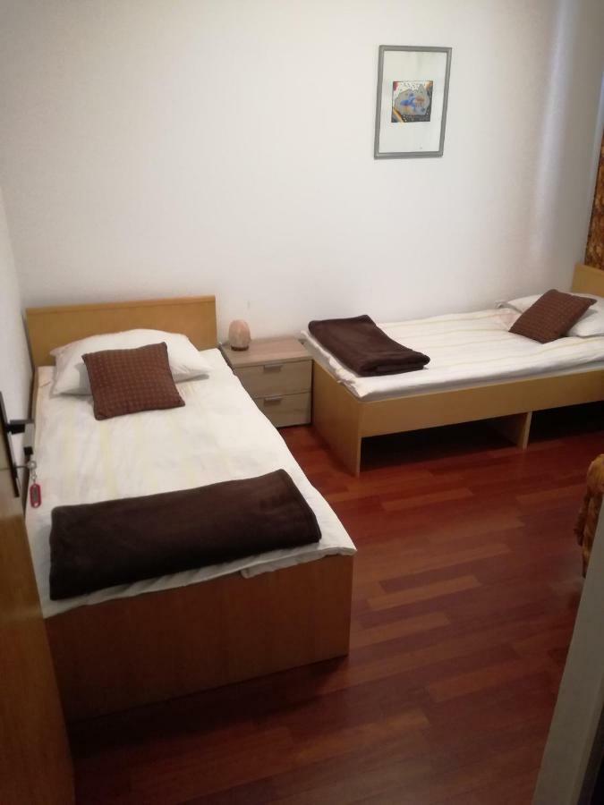 Apartman Kupa-Kolpa Apartment Bosiljevo ภายนอก รูปภาพ